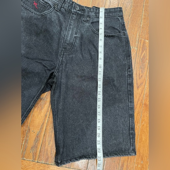 Rocawear Black Jeans with Red Accents - Picture 10 of 10